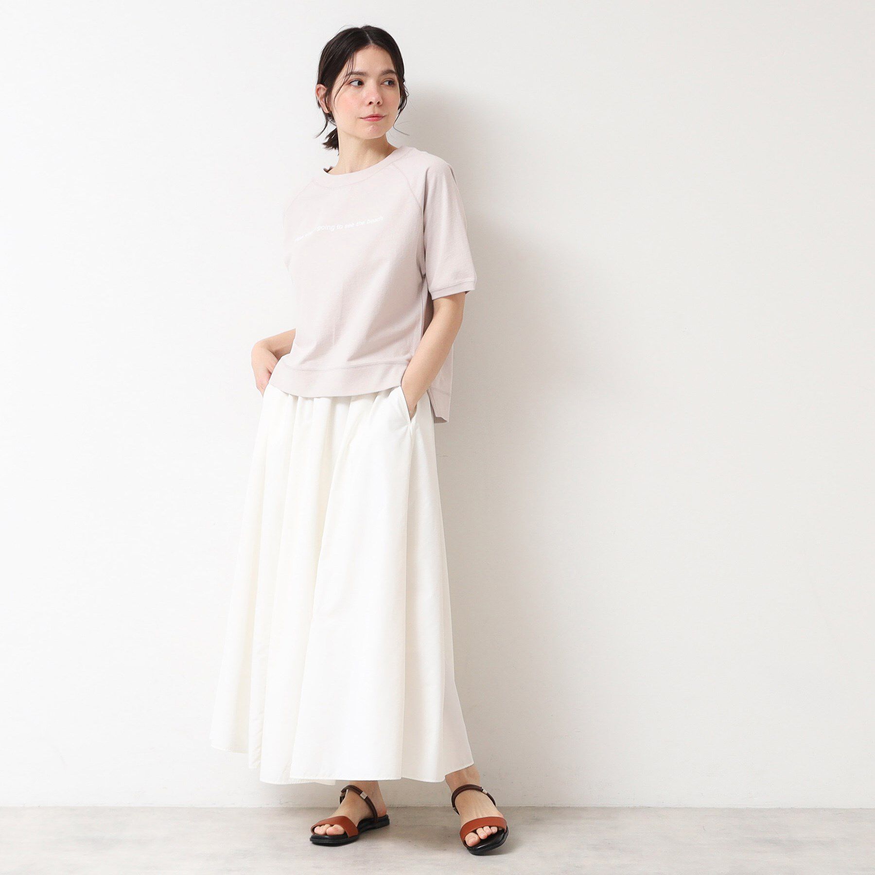 Dessin「【洗える】クロップド丈ロゴ半袖カットソー（S～L）」|Tシャツ・カットソー|