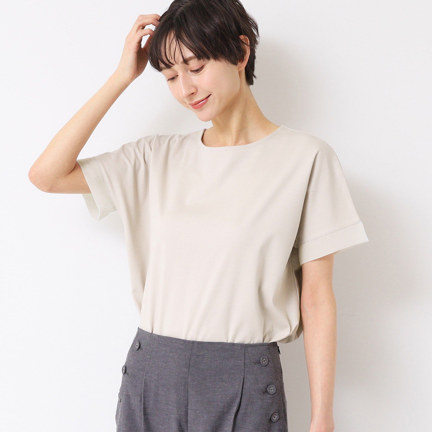 Dessin「【接触冷感・洗える】美光沢カットソーゆったりシルエット」|Tシャツ・カットソー|