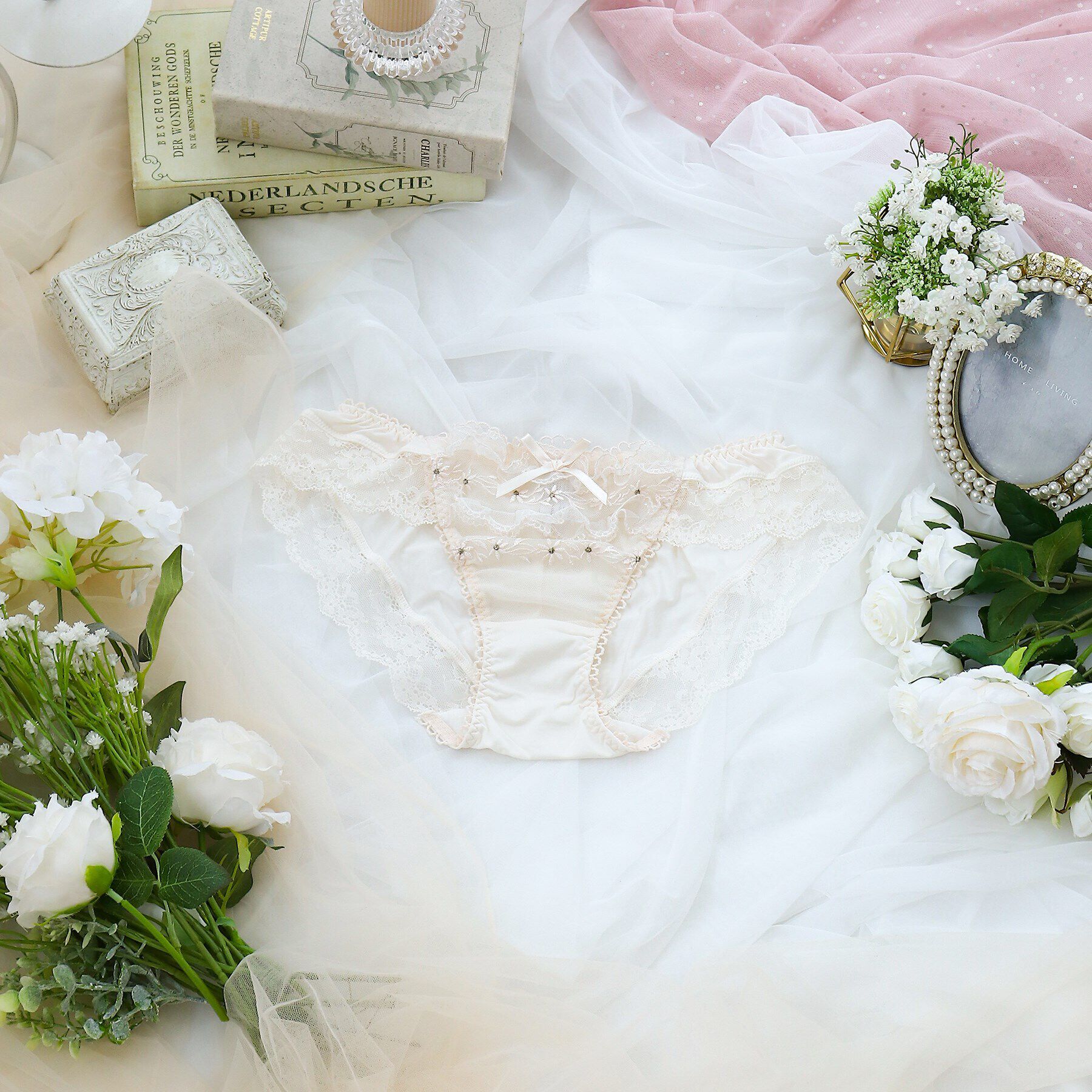 Risa Magli「ラーラ ノーマルショーツ」|インナー|アイボリー(004)