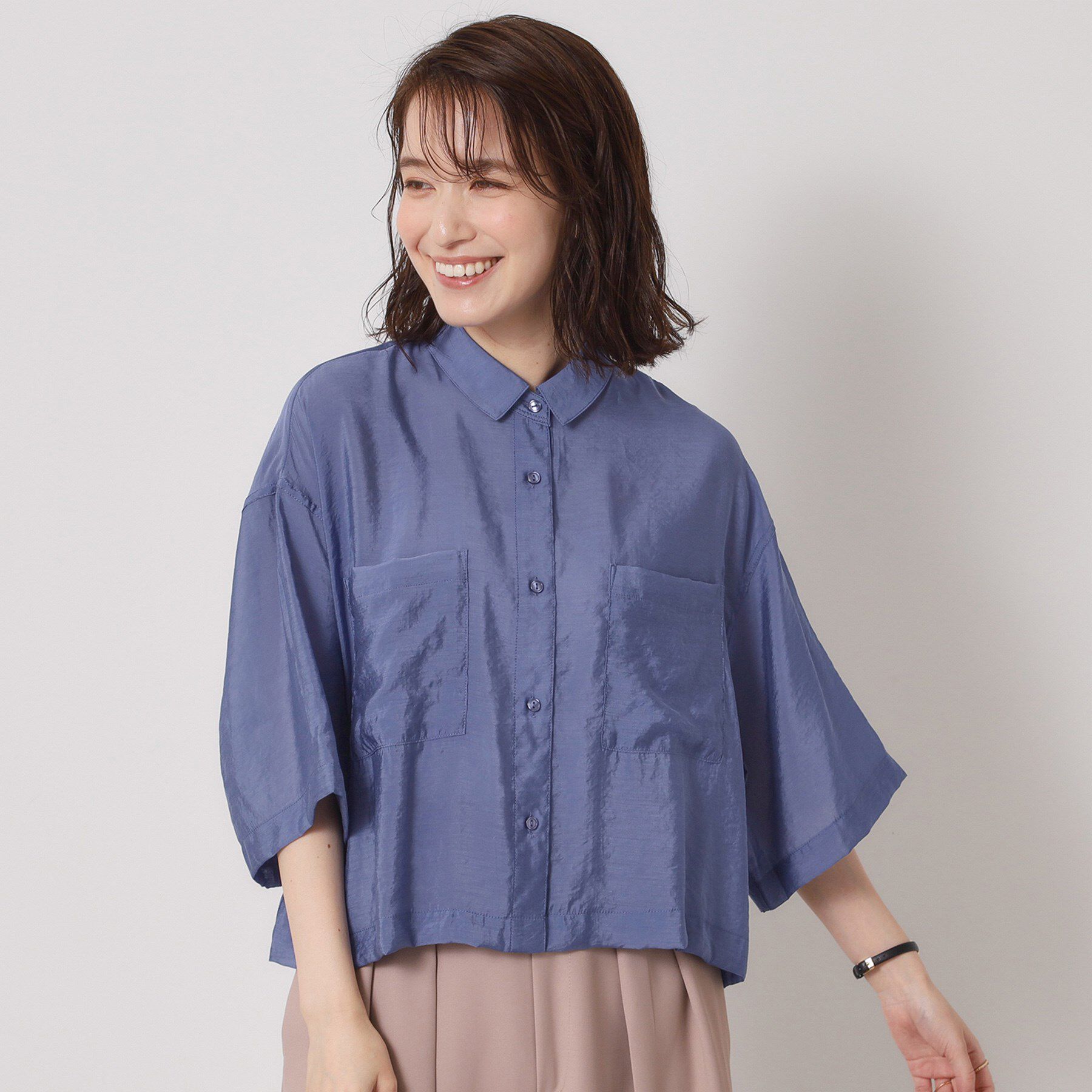 ITS&rsquo;DEMO「【手洗い可】シアーショート丈シャツ」|シャツ・ブラウス|ブルー(092)