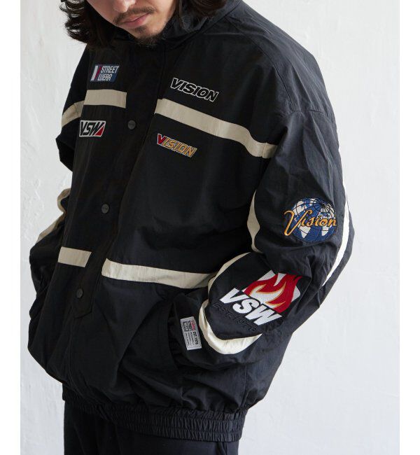 VENCE share style「【ユニセックス】VISION STREET WEAR ヴィジョンストリートウェア スタンドレーシングジャケット」|ブルゾン・スタジャン|ブラック