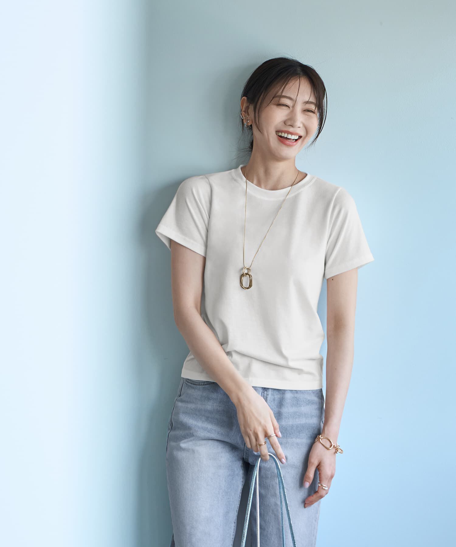  「ふにゃふにゃ柔らかクルーネックTシャツ」|Tシャツ・カットソー|ホワイト