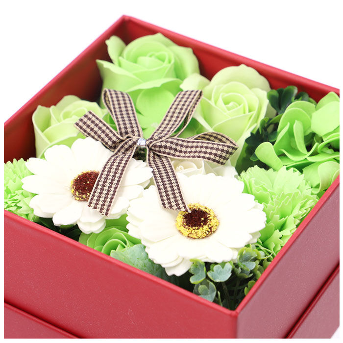 BACKYARD FAMILY「ソープフラワー ボックス 通販 入浴剤 フレグランスボックスアレンジ バスフレグランス 花の形」|入浴剤・バスグッズ|