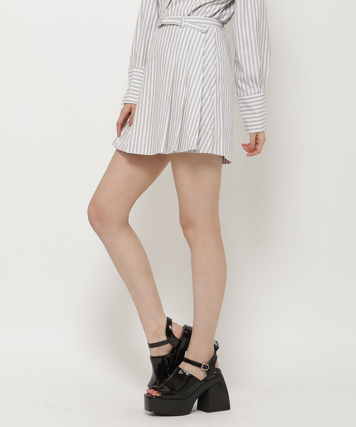 REDYAZEL「ストライププリーツショートスカパン」|キュロット|