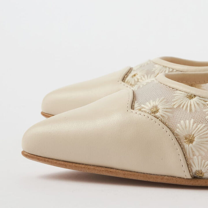 ダイアナ「≪ブーケコレクション≫　パンプス　EM16156」|パンプス|