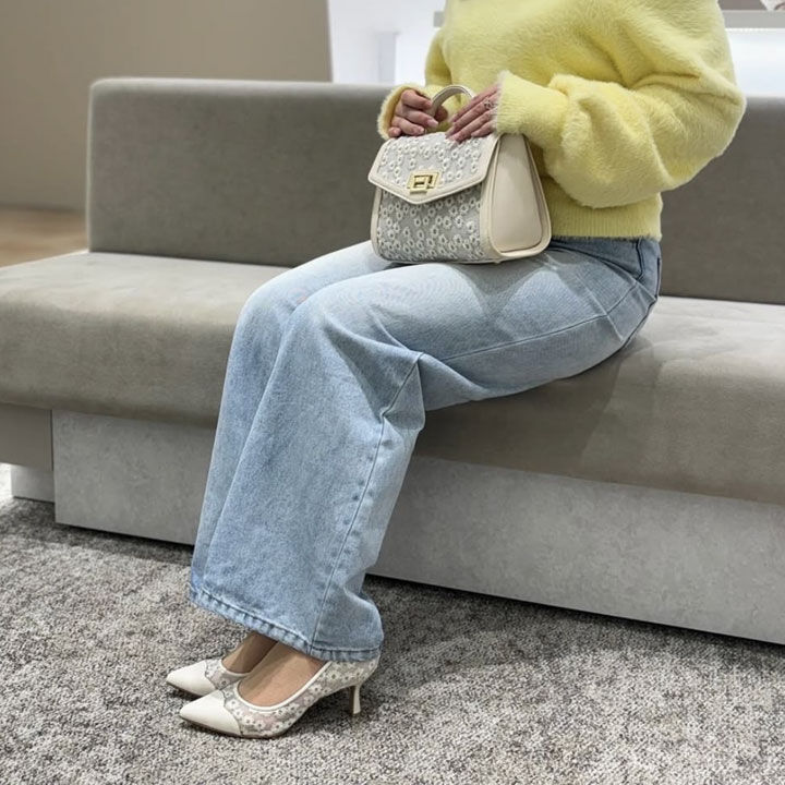 ダイアナ「≪ブーケコレクション≫　パンプス　EM16156」|パンプス|