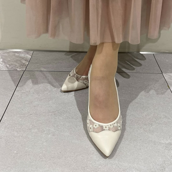 ダイアナ「≪ブーケコレクション≫　パンプス　EM16156」|パンプス|