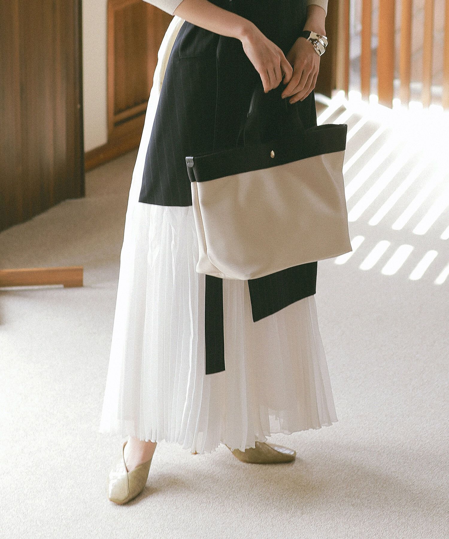 TOPKAPI BREATH「【VERY 10月号掲載】RIPPLE リプル ネオレザー A4トートバッグ」|トートバッグ|オフ