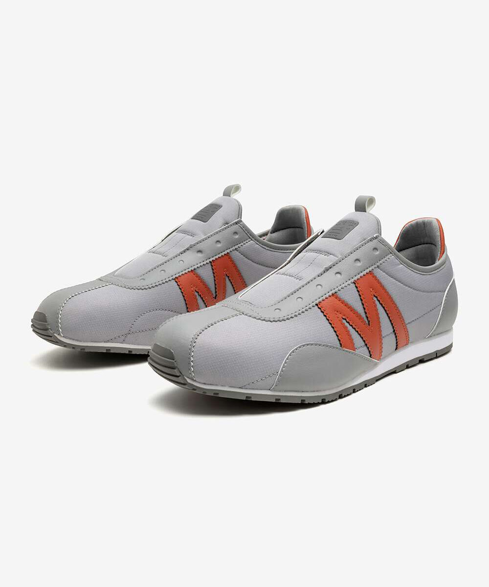 MIZUNO「MLC-00 SLIP-ON WP(防水)」|スニーカー|グレー