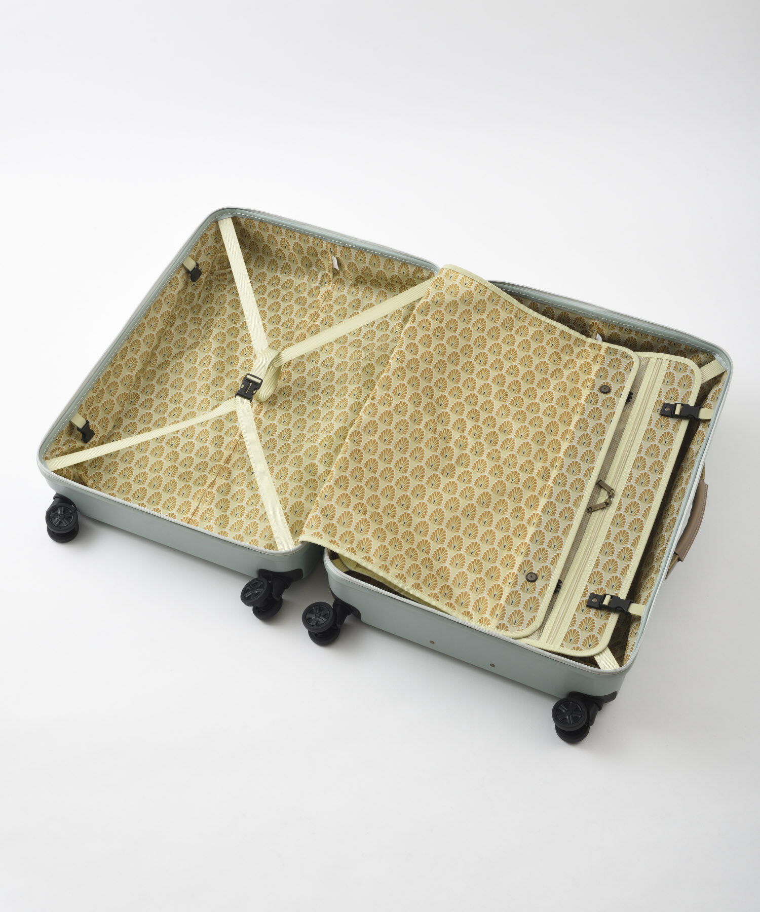 MILESTO「MILESTO UTILITY  ハードキャリー75L ストッパー付」|キャリーケース|