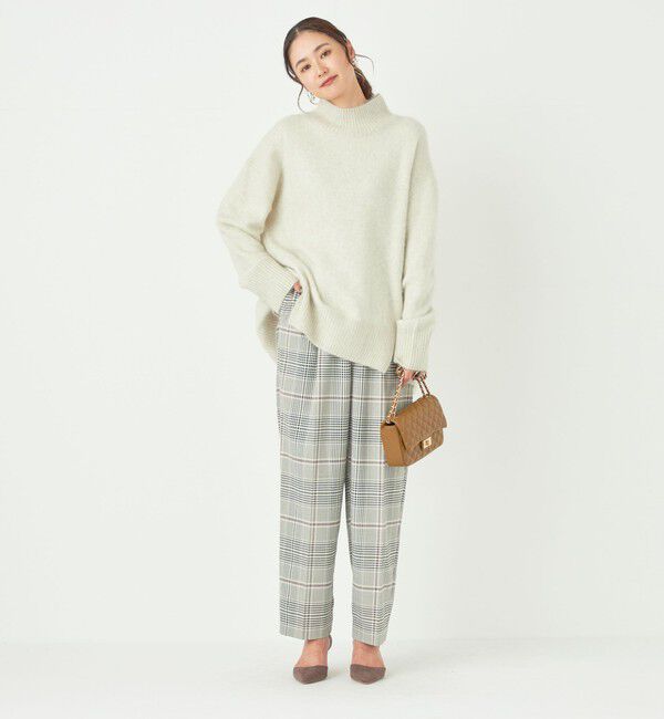 SHIPS Colors 「SHIPS Colors:〈手洗い可能〉ソリッド / チェック タック カーブ パンツ」|スラックス|