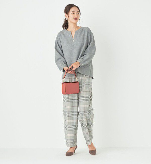 SHIPS Colors 「SHIPS Colors:〈手洗い可能〉ソリッド / チェック タック カーブ パンツ」|スラックス|