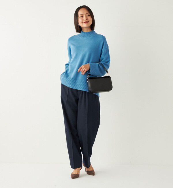 SHIPS Colors 「SHIPS Colors:〈手洗い可能〉ソリッド / チェック タック カーブ パンツ」|スラックス|