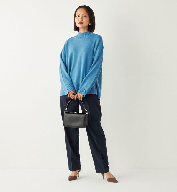 SHIPS Colors 「SHIPS Colors:〈手洗い可能〉ソリッド / チェック タック カーブ パンツ」|スラックス|