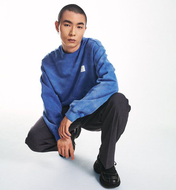 SHIPS「City Ambient Products: フロスト フェード スクエアロゴ スウェット」|スウェット・ジャージ|ブルー