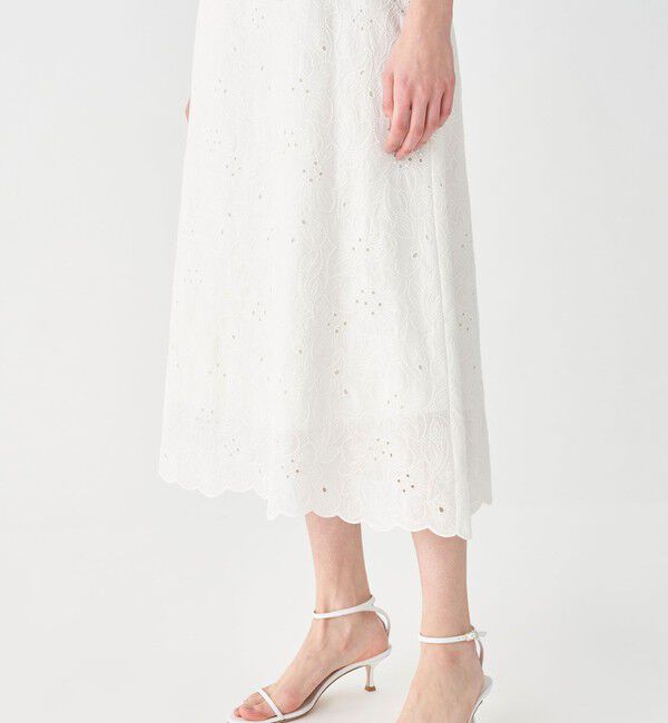 Ballsey「ボイルフラワーエンブロイダリー セミフレアスカート」|フレア|