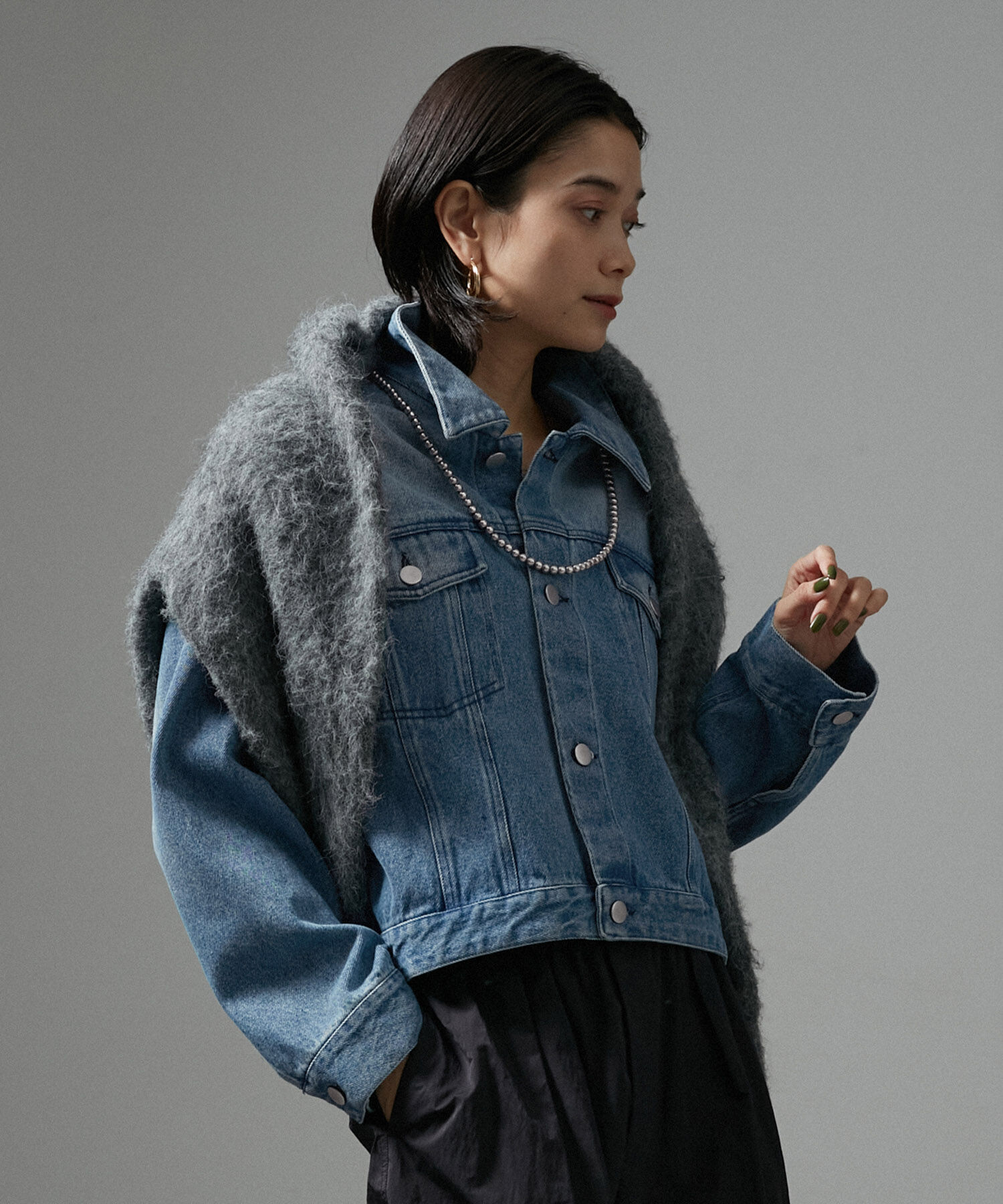 SALON adam et rope'「【WEB限定】クロップドカーヴィーデニムジャケット」|デニムジャケット|ブルー系(45)