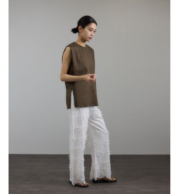 SALON adam et rope'「プリマベールショルダータックノースリーブプルオーバー［UVケア・洗える］」|Tシャツ・カットソー|