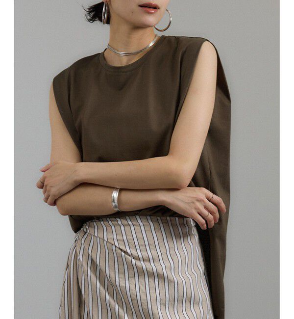 SALON adam et rope'「プリマベールショルダータックノースリーブプルオーバー［UVケア・洗える］」|Tシャツ・カットソー|