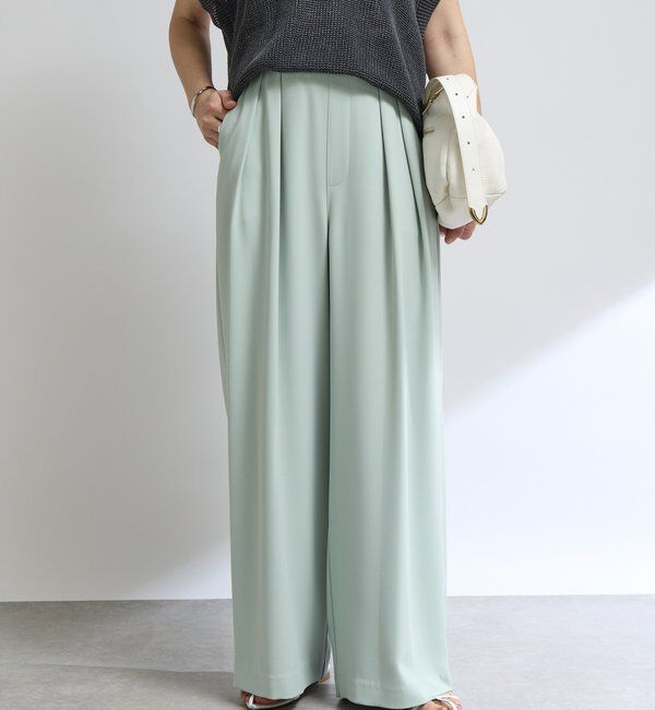  「【ウォッシャブル】【シーズンレスで使える】タックワイドスラックス」|チノ|