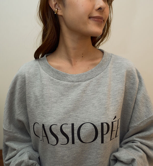 Rouge vif「【一部店舗限定】ドロップショルダーロゴスウエット（CASSIOPEE）」|スウェット・ジャージ|