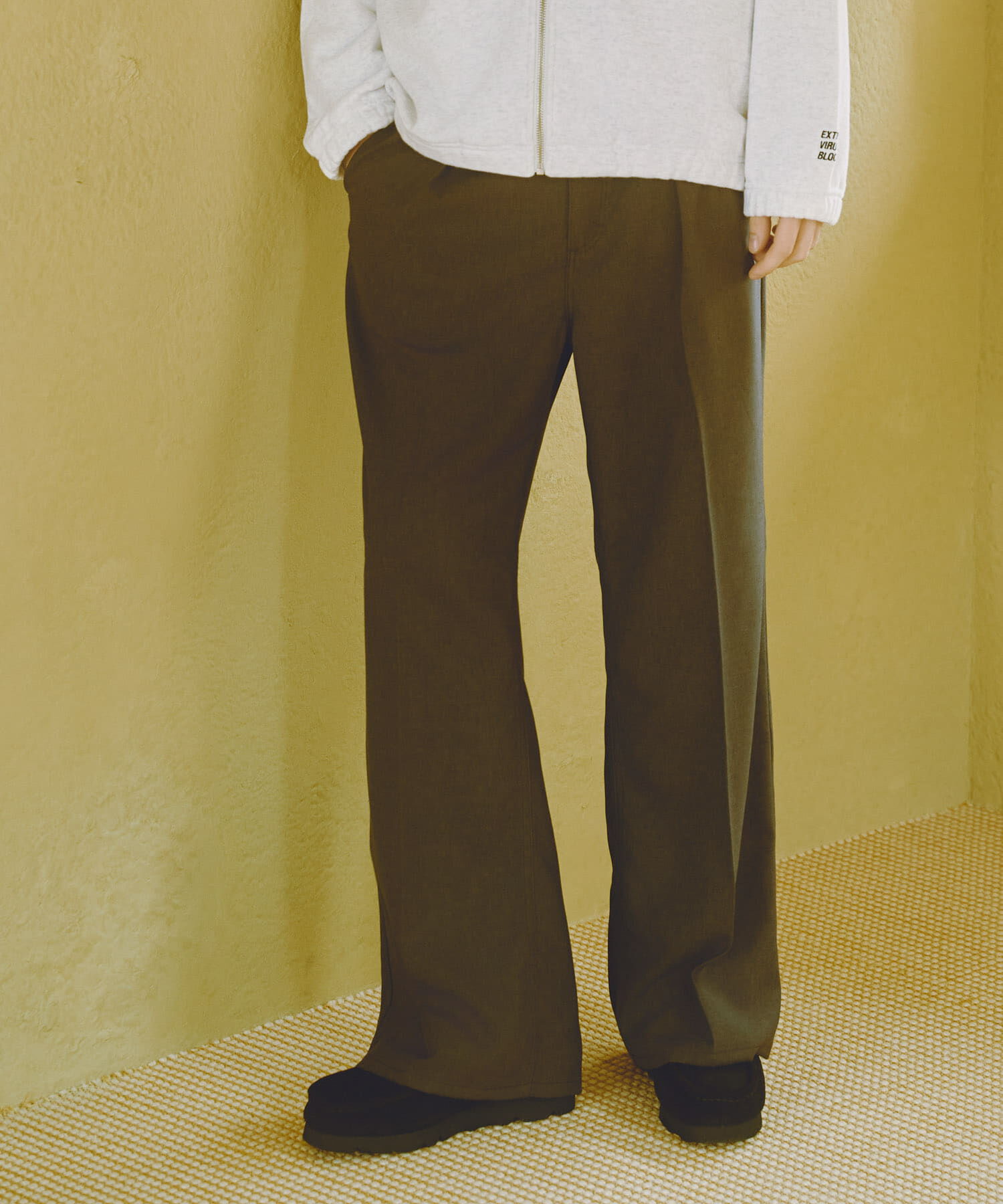 URBAN RESEARCH「『別注』Wrangler&times;URBAN RESEARCH　WRANCHER WIDE」|その他|