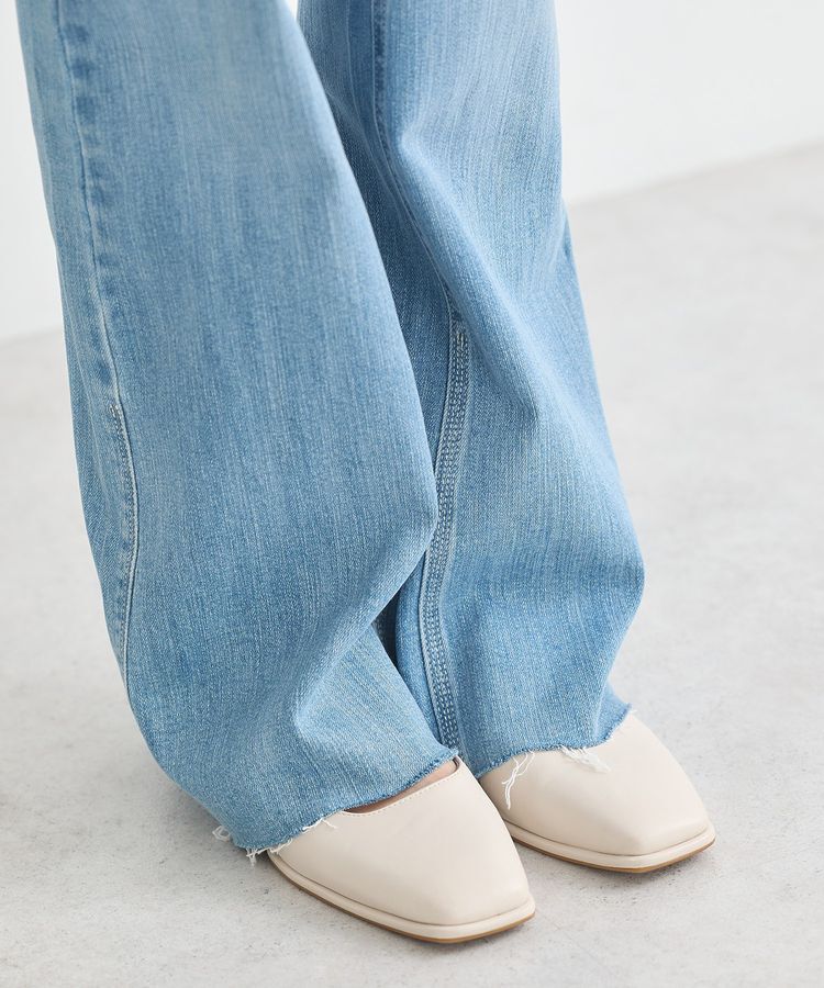 earth music&ecology「セルフカットフレアデニムパンツ」|デニム|