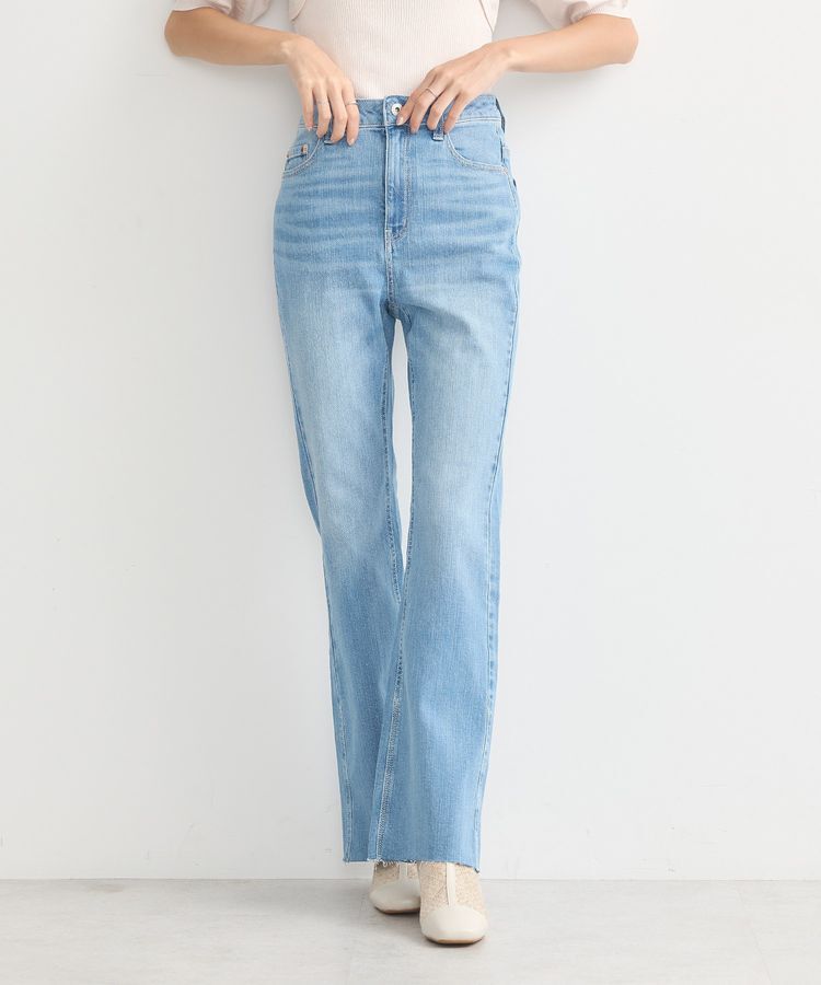 earth music&ecology「セルフカットフレアデニムパンツ」|デニム|