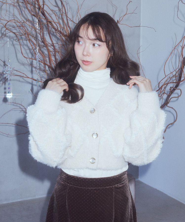 earth music&ecology「シャギーダイヤ柄ショートニットカーディガン」|カーディガン|