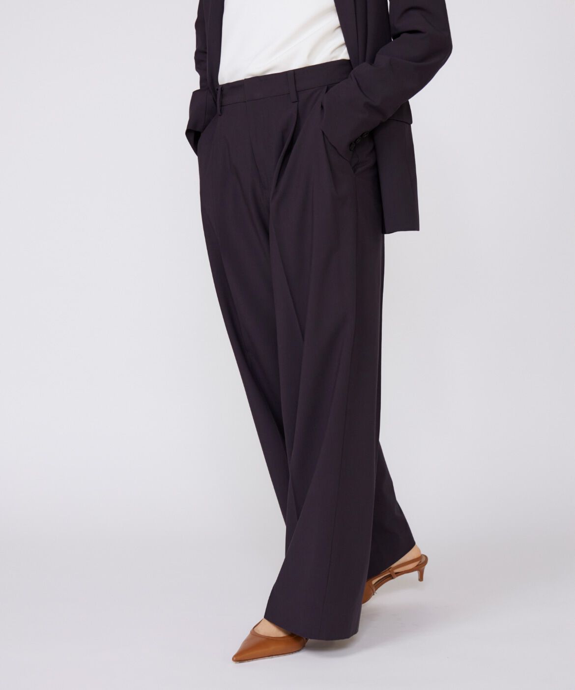 INED「TRストレッチツータックワイドパンツ」|その他|ネイビー