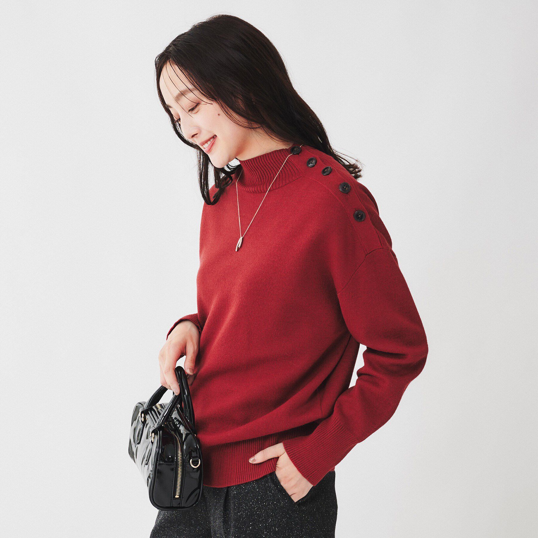 UNTITLED「【日本製／洗える】ミラノリブ 肩ボタンプルオーバーニット」|ニット・セーター|