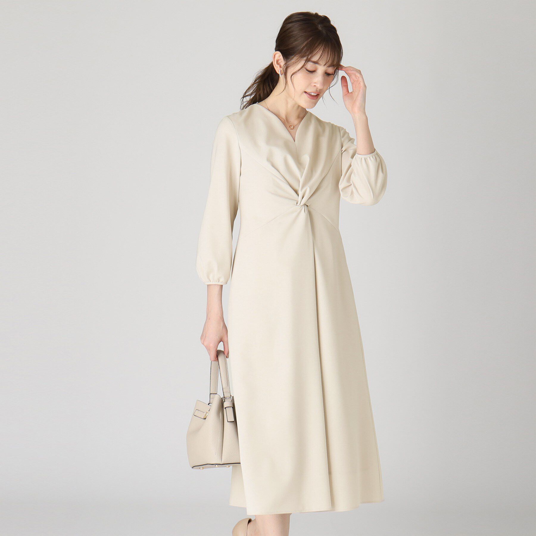 COUP DE CHANCE「【日本製】ねじりデザインワンピース」|ワンピース|グレージュ(050)