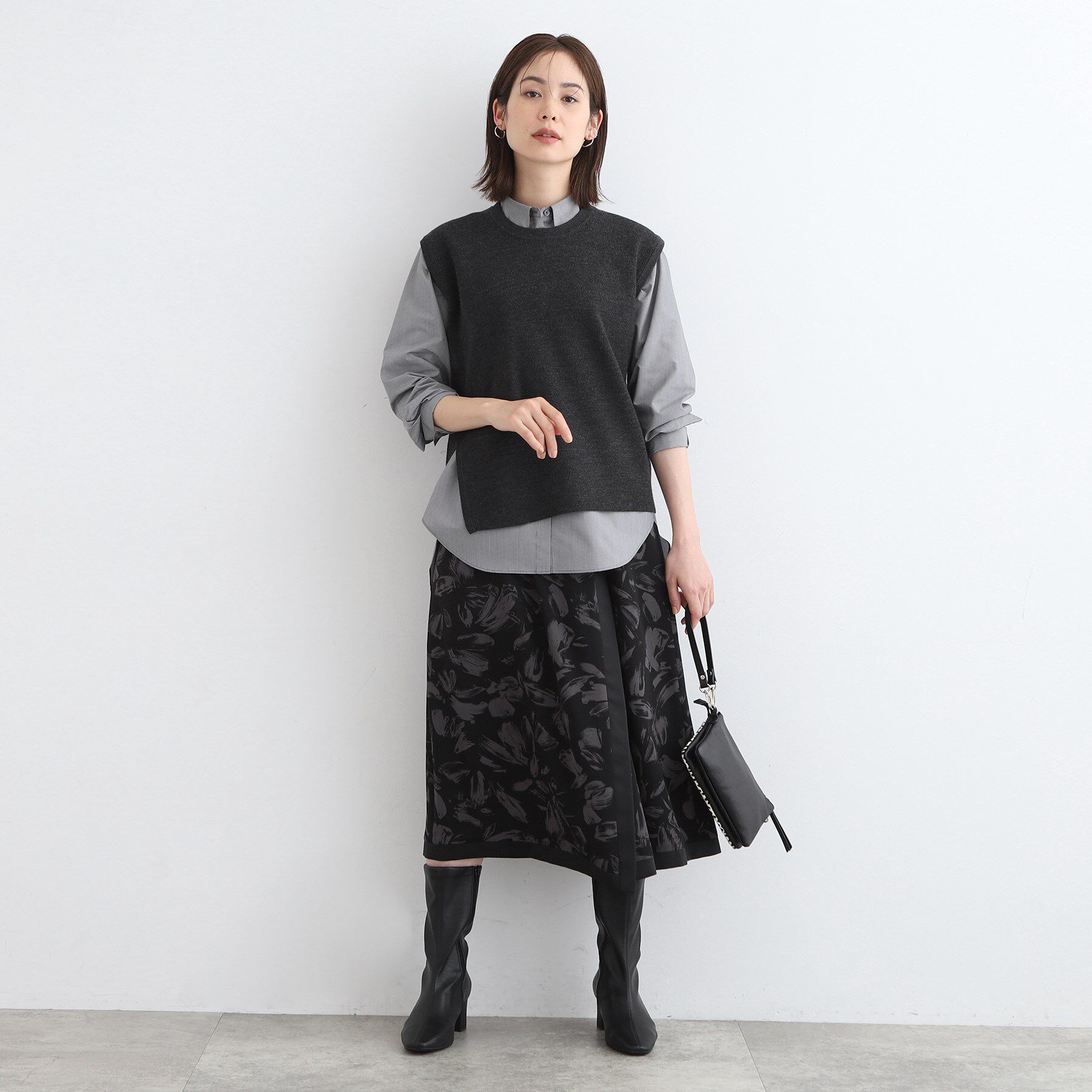 INDIVI「【洗える】アシンメトリーニットベスト」|ニット・セーター|