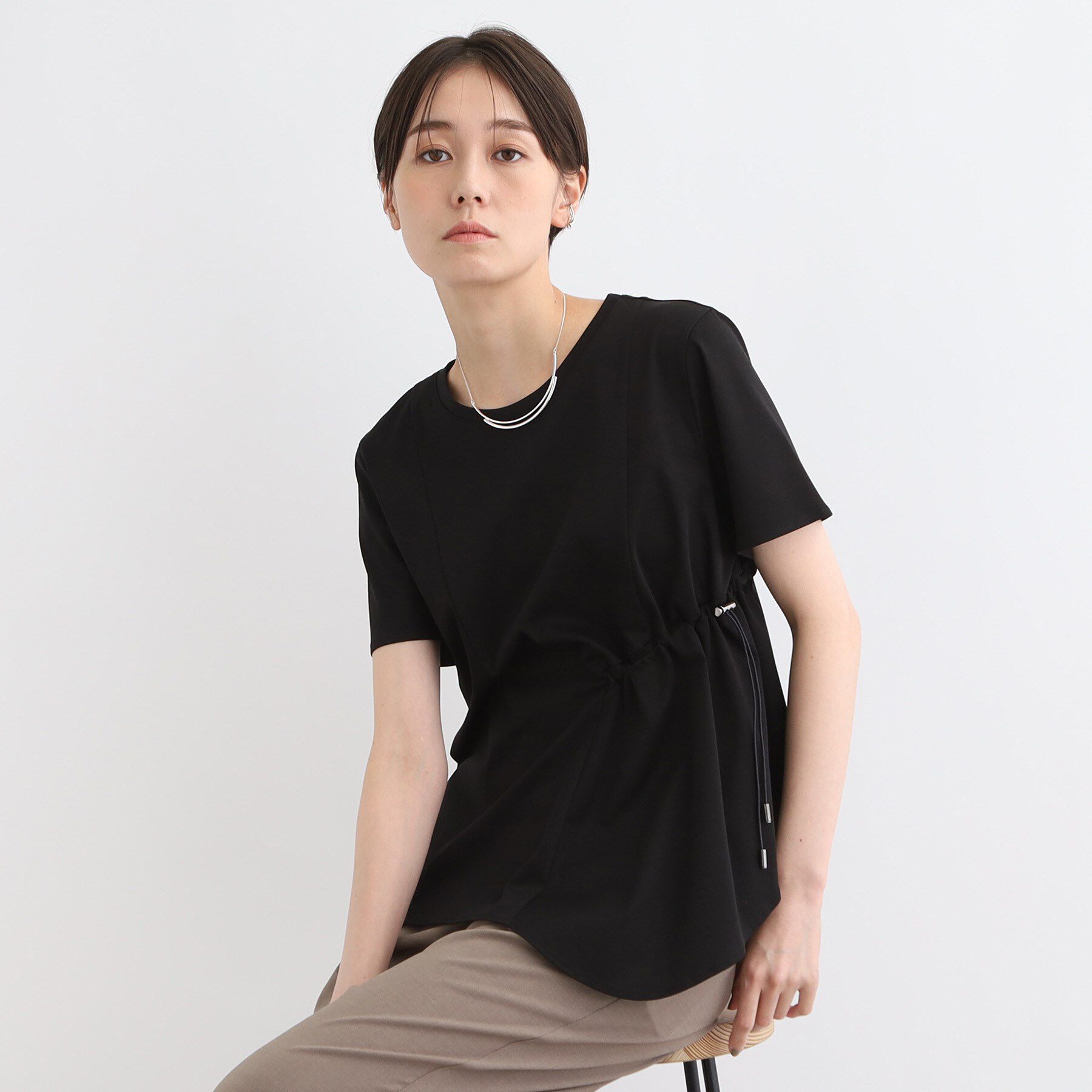 INDIVI「【洗える／トレンド】ドロストデザインTシャツ」|Tシャツ・カットソー|ブラック(019)