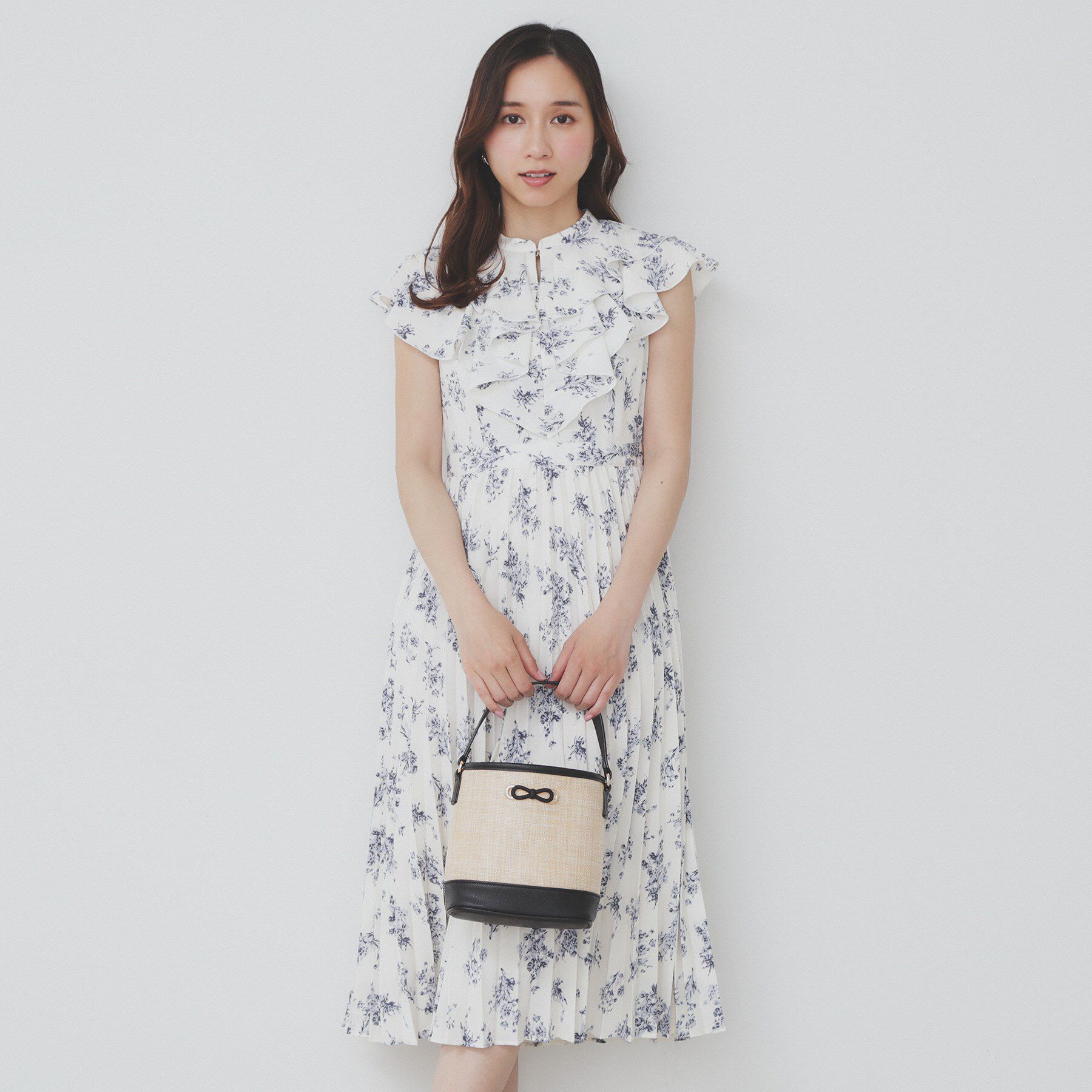 index「《美人百花掲載》フリルプリーツ花柄ワンピース【洗濯機洗い可/イージーアイロン/防シワ】」|ワンピース|