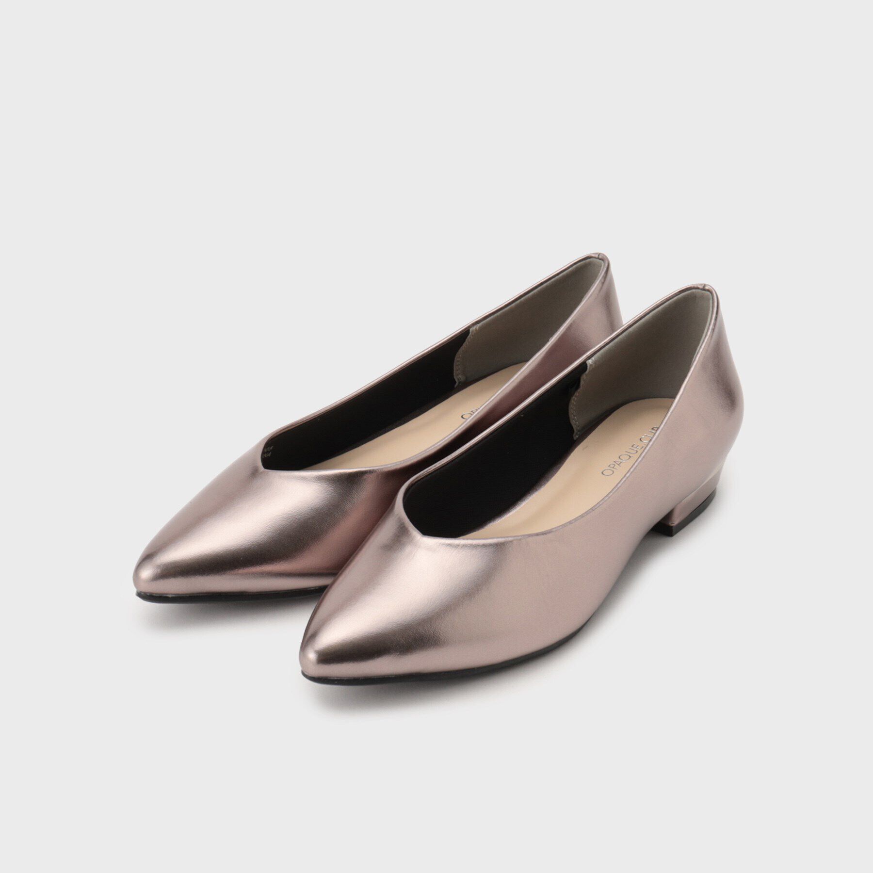 OPAQUE.CLIP「【抗菌防臭加工】メタルパーツVフラットポインテッドパンプス」|パンプス|ブラックシルバー(0