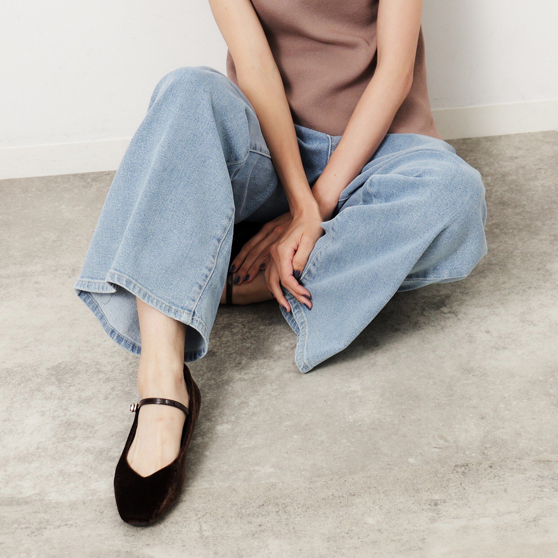 OPAQUE.CLIP「ストレッチタックワイドデニム／オーガニックコットン混【洗濯機洗い可】」|デニム|