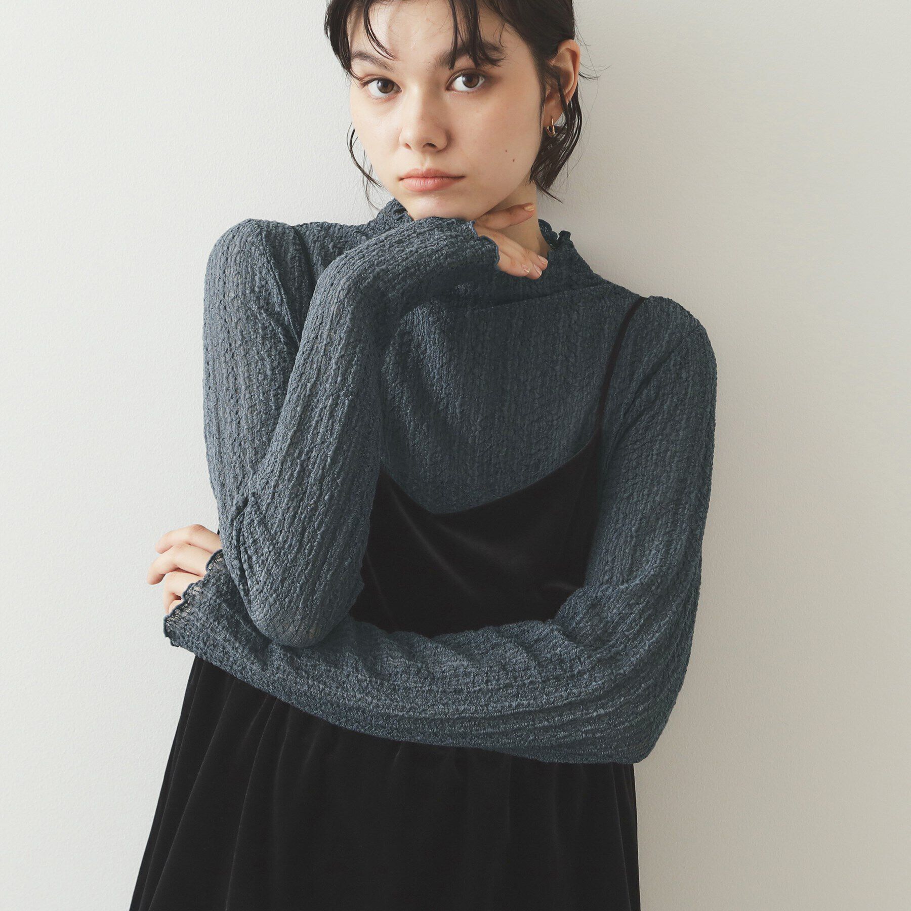 OPAQUE.CLIP「シアーレースハイネックトップス【洗濯機洗い可】」|Tシャツ・カットソー|