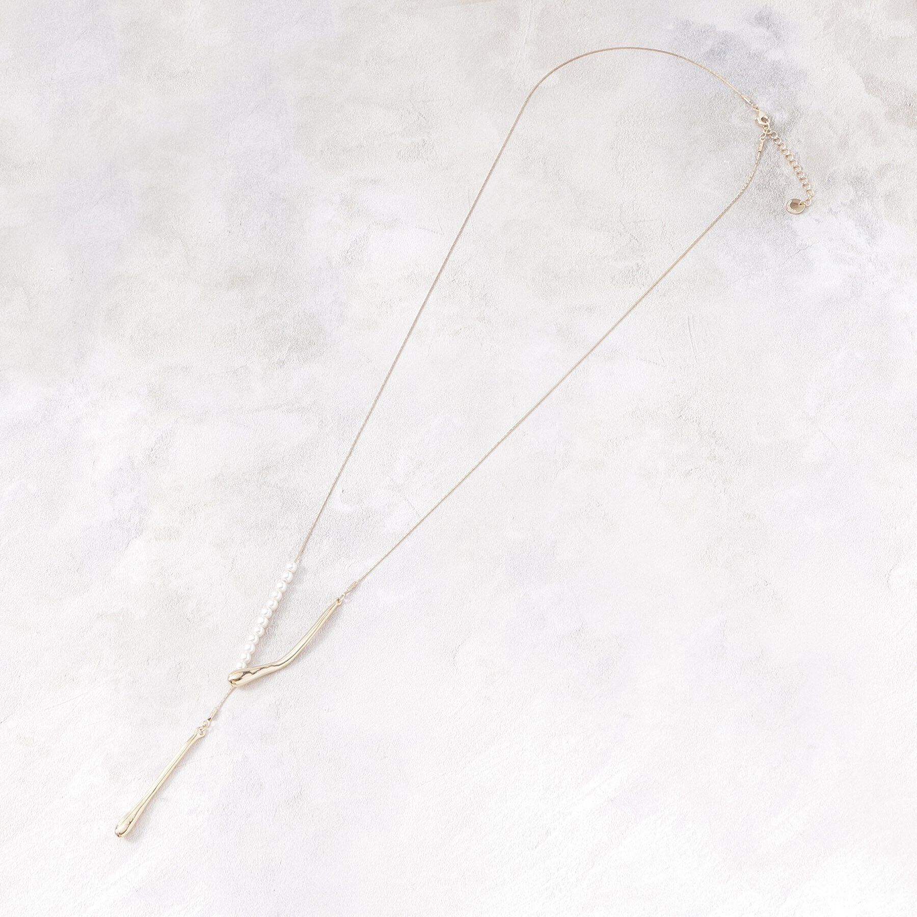 OPAQUE.CLIP「フェイクパールスライダーネックレス」|ネックレス|