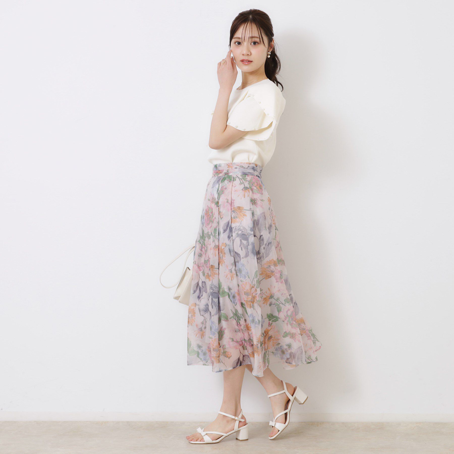 Couture broach「【一枚でキマる・華やか】パール調付チューリップ袖ニット」|ニット・セーター|