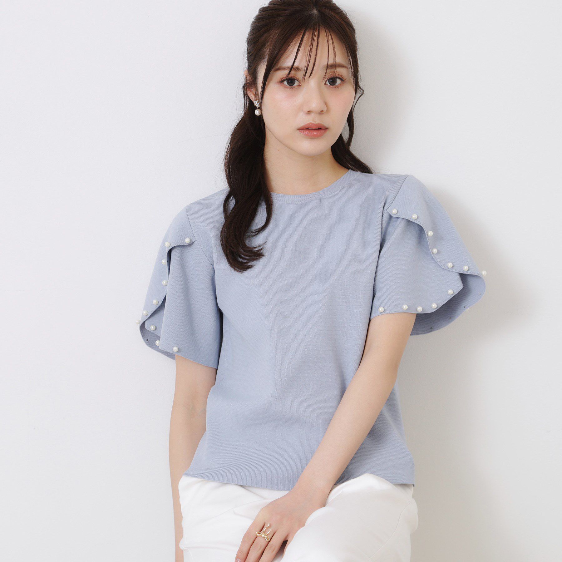 Couture broach「【一枚でキマる・華やか】パール調付チューリップ袖ニット」|ニット・セーター|