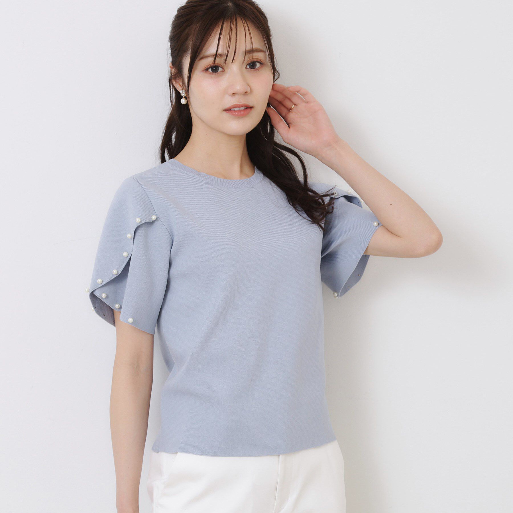 Couture broach「【一枚でキマる・華やか】パール調付チューリップ袖ニット」|ニット・セーター|