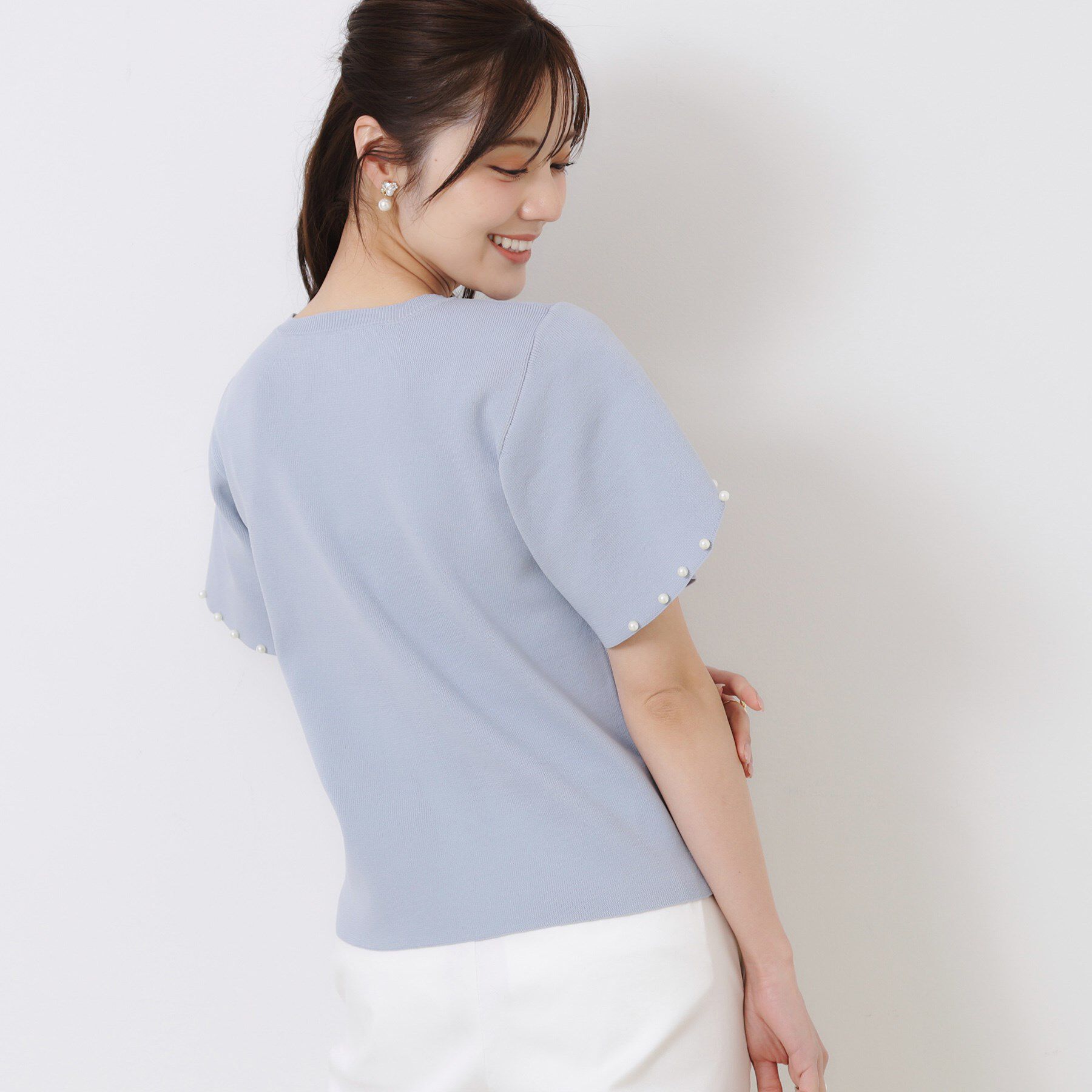 Couture broach「【一枚でキマる・華やか】パール調付チューリップ袖ニット」|ニット・セーター|