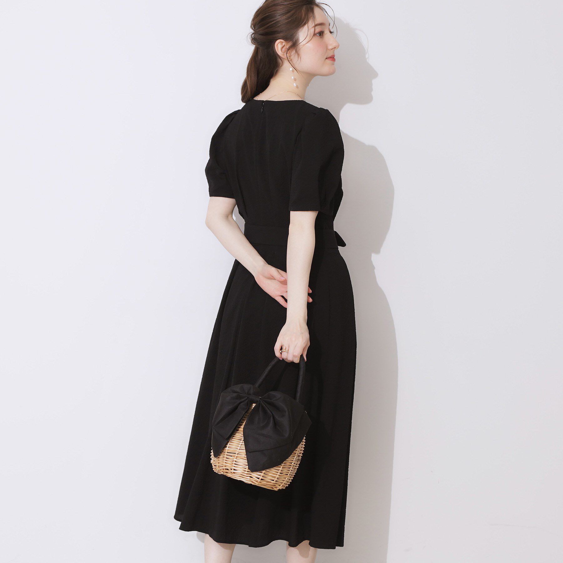 Couture broach「【細見え・キレイめ】サッカータックワンピース」|ワンピース|