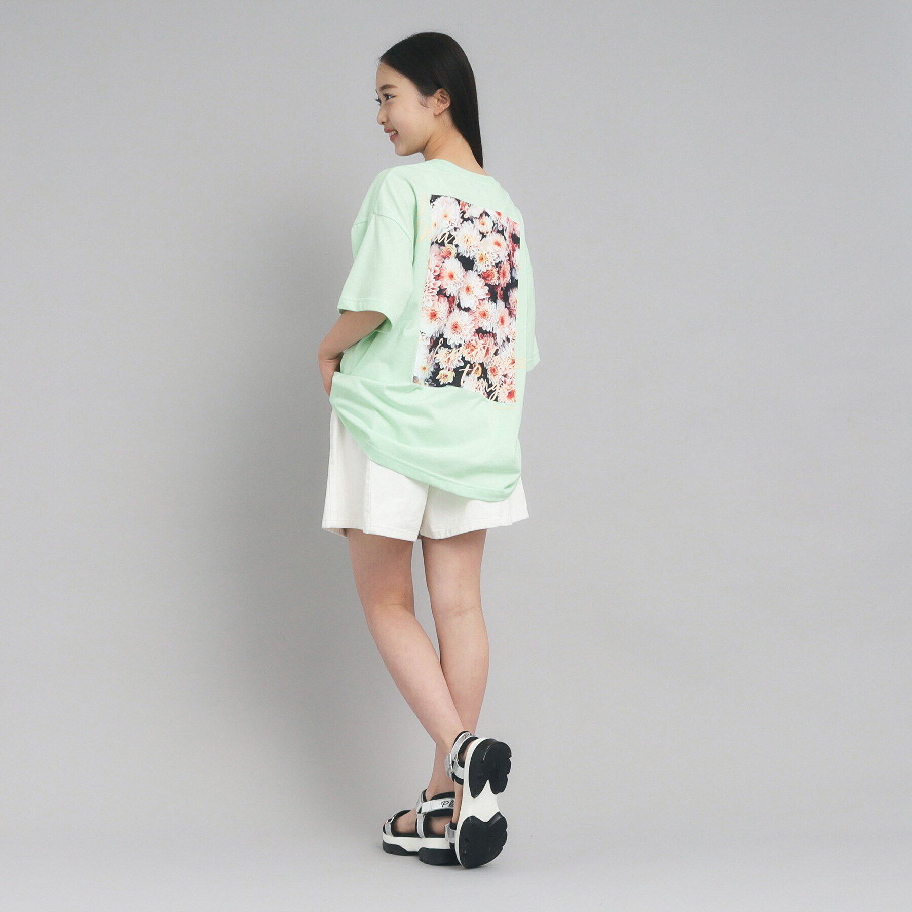 PINK-latte「【130cmあり】バックフォトプリントTシャツ」|Tシャツ・カットソー|