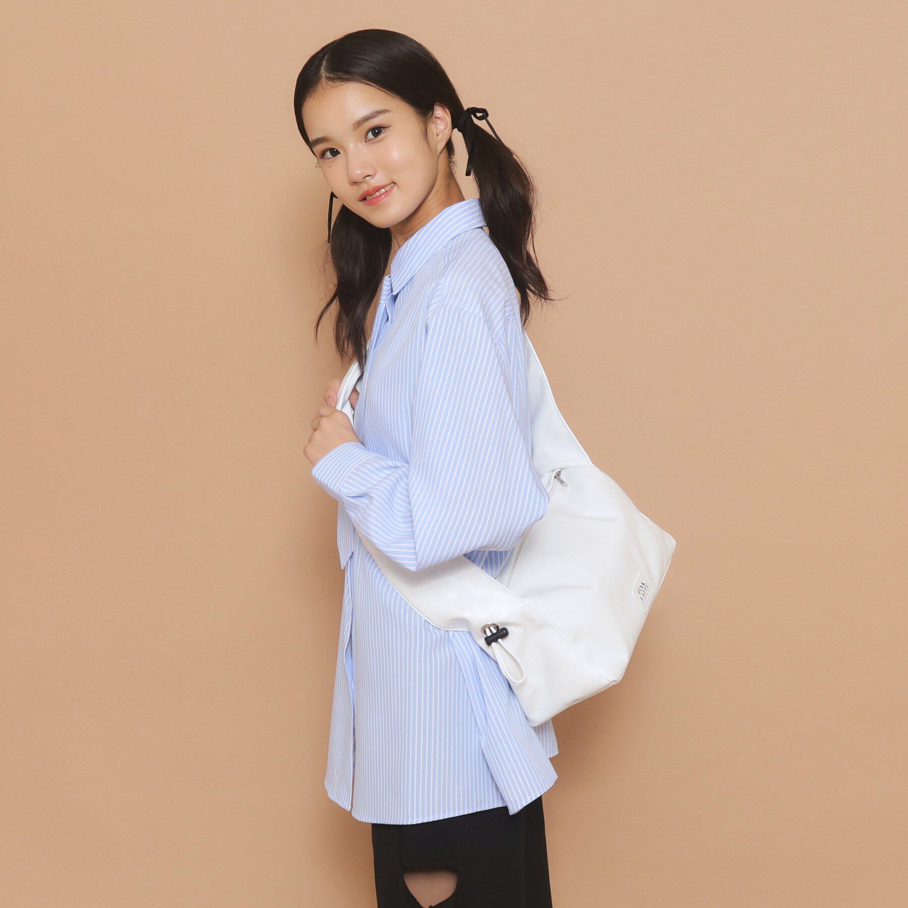 PINK-latte「【2WAY】ギャザートート＆ショルダーバッグ」|ショルダー・メッセンジャー|ホワイト(001)