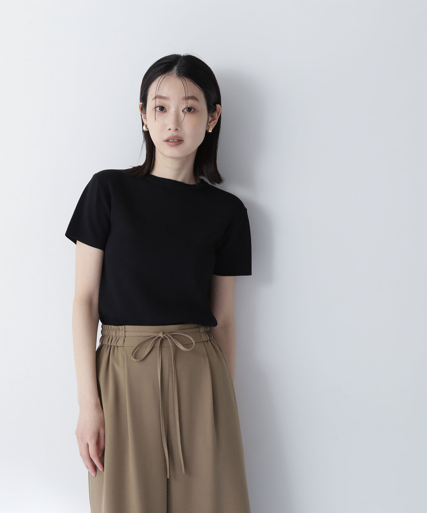  「総針ベーシックシリーズ クルーネックニット」|ニット・セーター|クロ