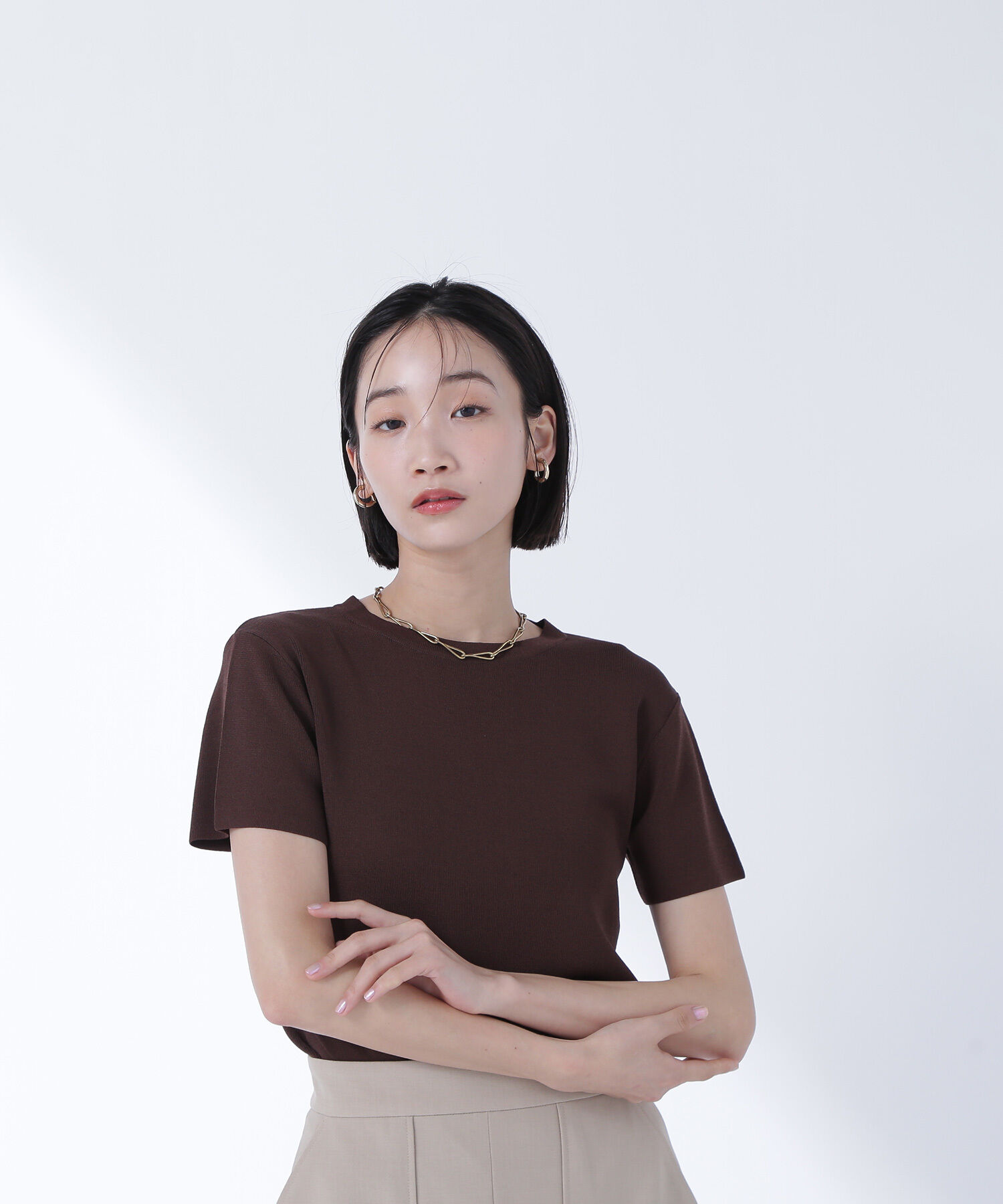  「総針ベーシックシリーズ クルーネックニット」|ニット・セーター|ダークブラウ 1