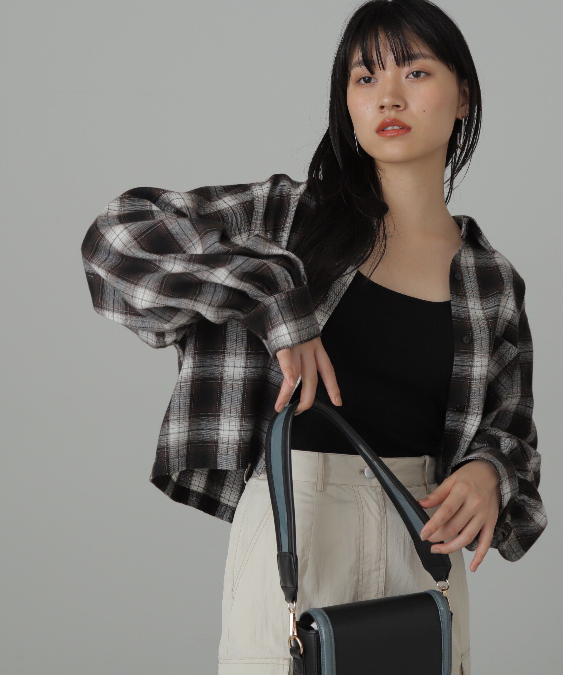  「バックシャンボリュームスリーブショート丈シャツ」|シャツ・ブラウス|