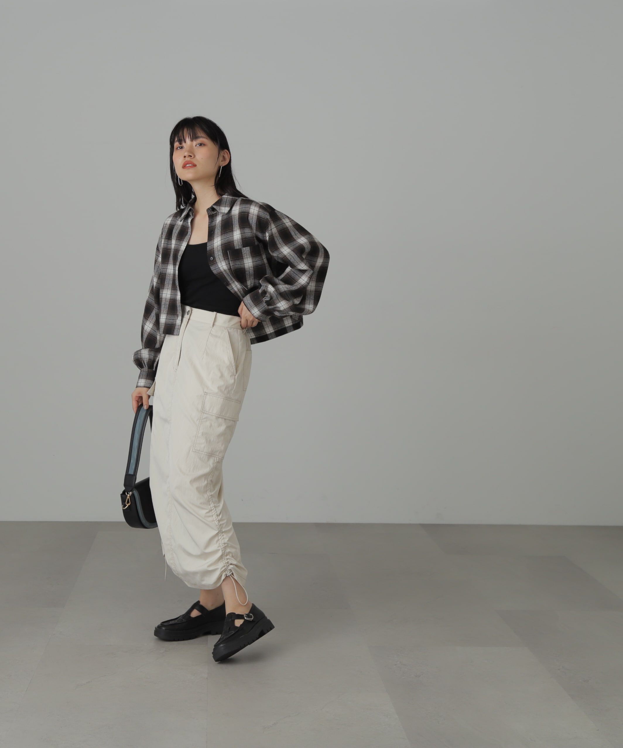  「バックシャンボリュームスリーブショート丈シャツ」|シャツ・ブラウス|